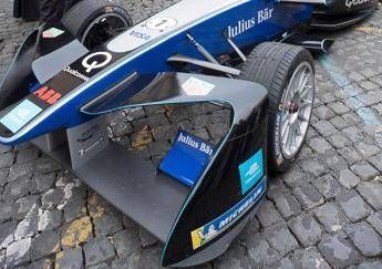 Enel scende in pista, partner Formula E per altri 5 anni Enel scende in pista, partner Formula E per altri 5 anni